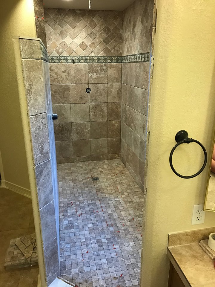 Tumbled Marble Super Shower